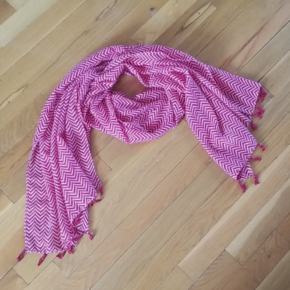 Chevron Wrap Scarf - Picture 1 of 2